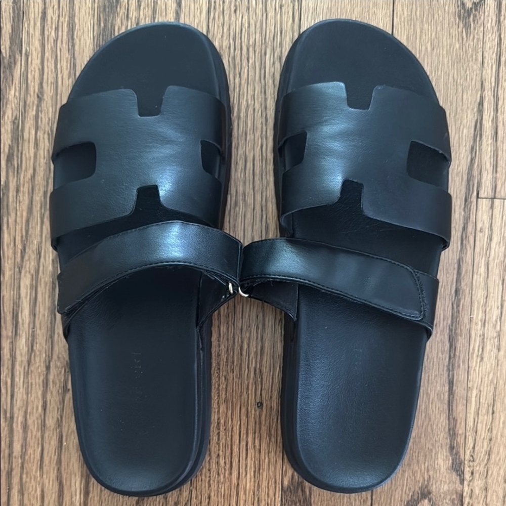 Madden Girl Mayven Black Slide Sandals Size 10